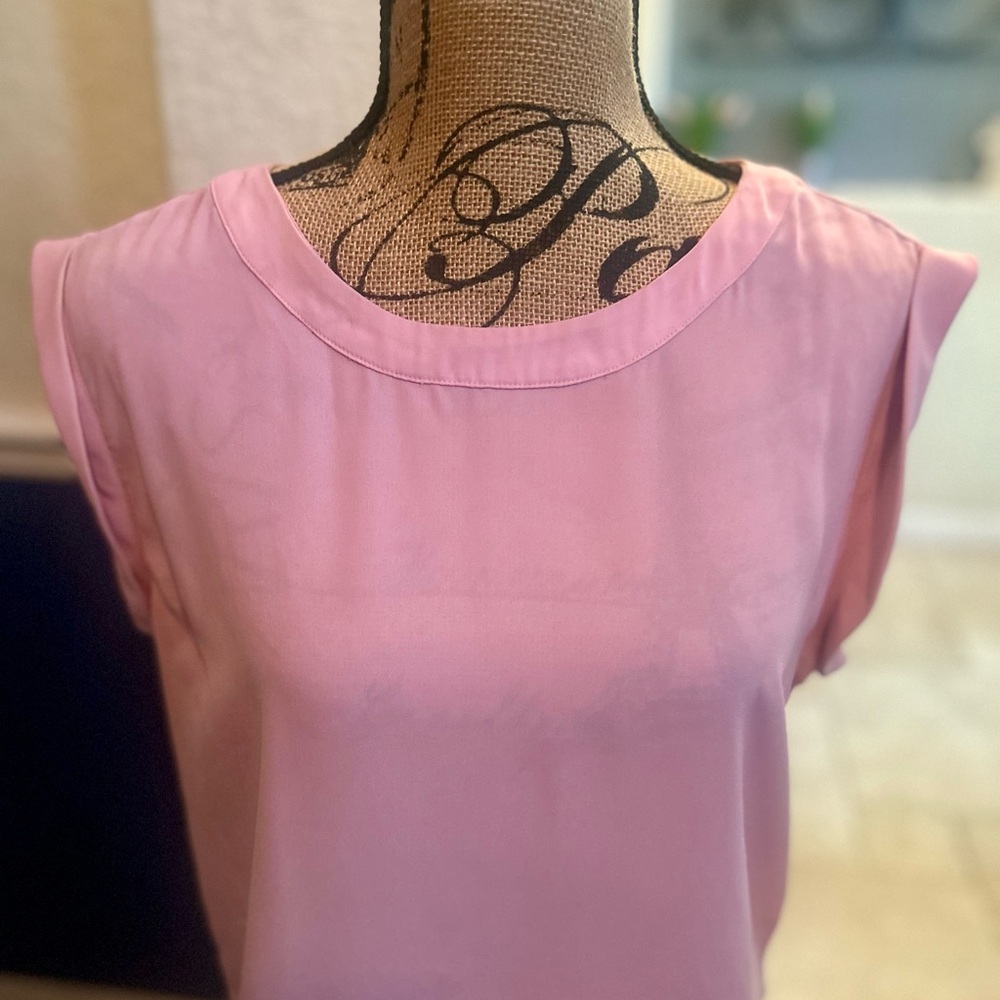 Ann Taylor Blush Dusty Rose Pink Elegant Pink Cap Sleeves Top Blouse Medium - Picture 5 of 13
